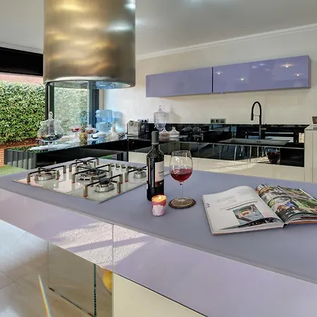 Вилла Rioja With Pool & Mountain And Sea View, Only Familys Льорет-де-Мар